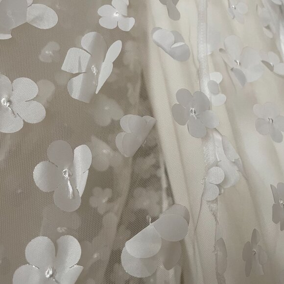 NEW! White Floral dress New York and company featured brand, Lena, 3D flowers. - Picture 5 of 13